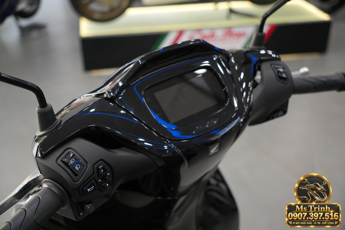 Honda SH150i Ý đen bóng 2027 tại An Giang - Sơn bóng lịch sự, tiện ích cho mỗi ngày