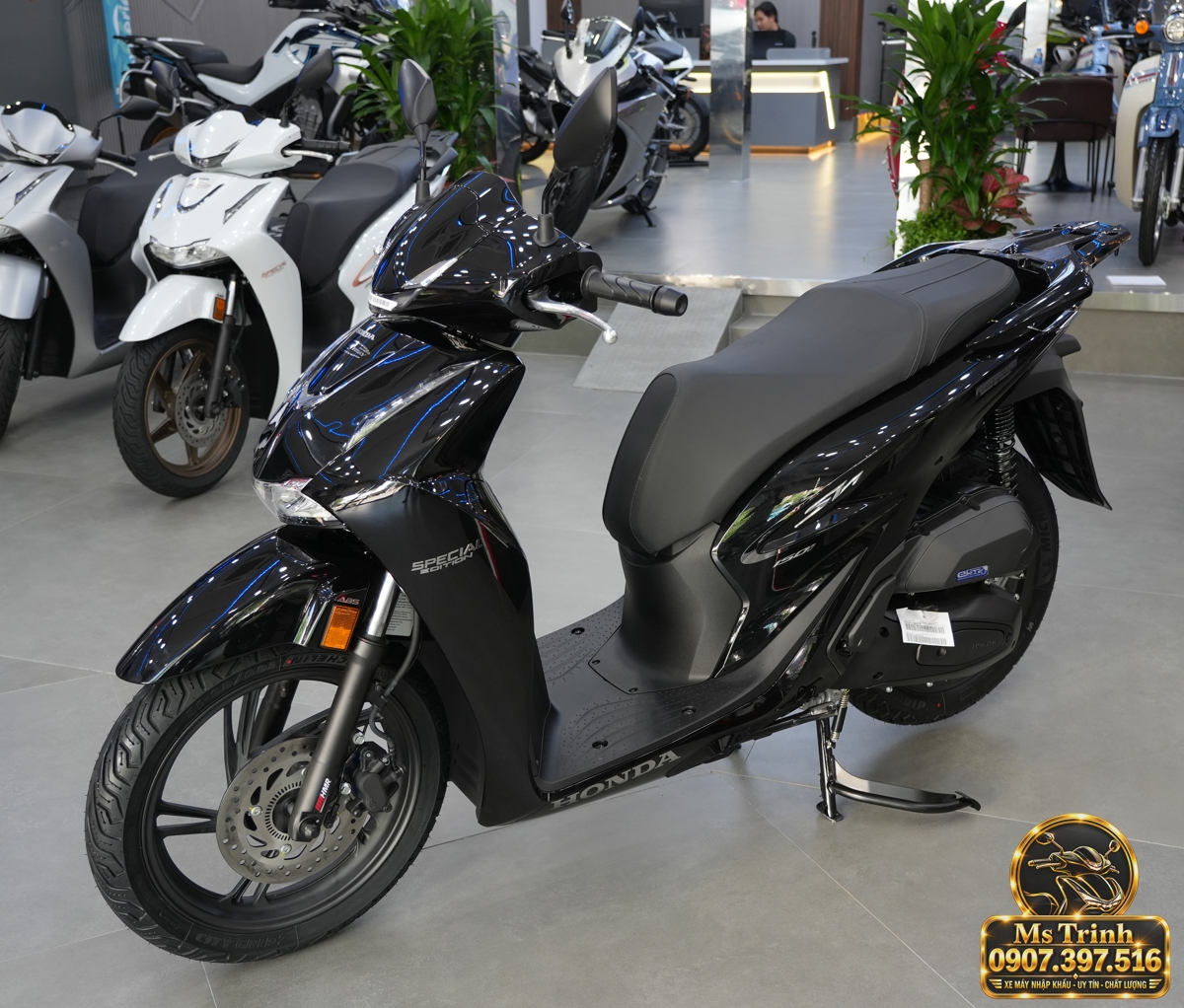 Honda SH150i Ý đen bóng 2027 tại An Giang - Sơn bóng lịch sự, tiện ích cho mỗi ngày