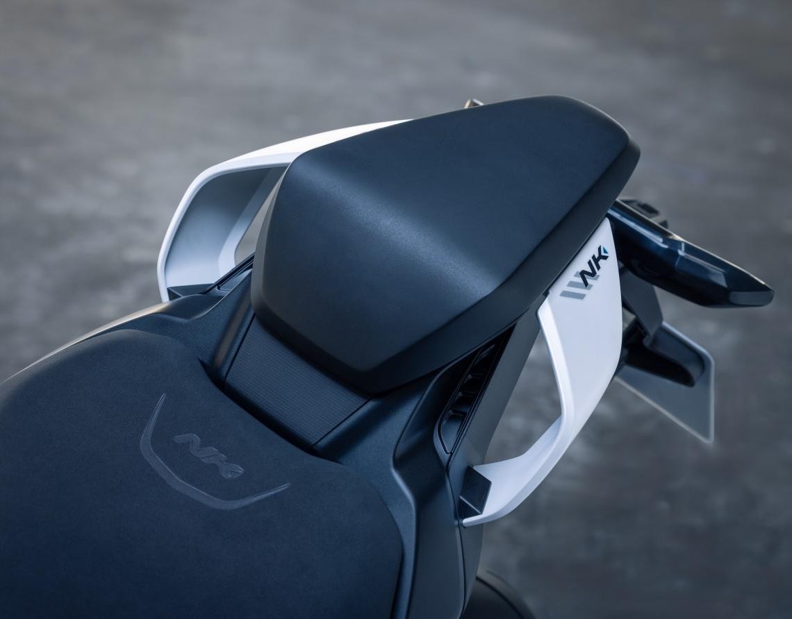 CF Moto 675NK 2025, Động Cơ 3 Xilanh Thẳng Hàng, Chính Hãng, Gía Rẻ tại An Giang