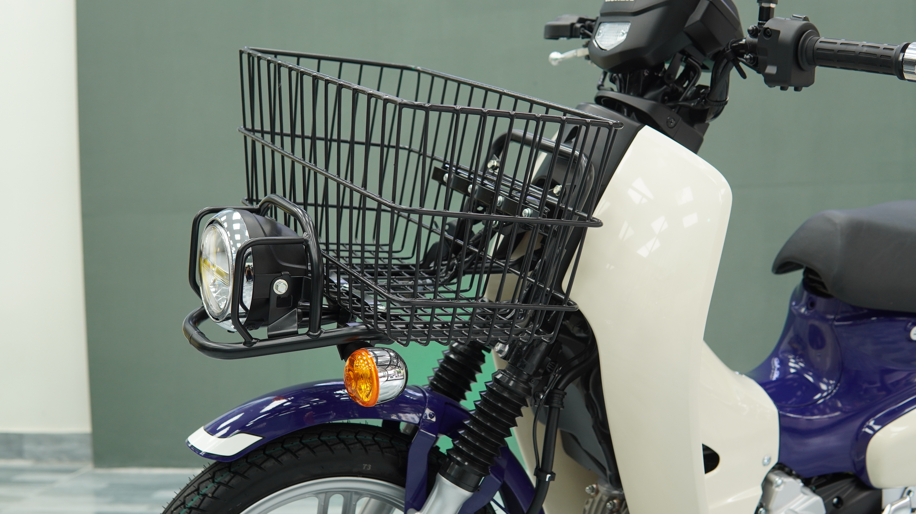 Honda Super Cub 110 Pro ABS 2025, Nhập Khẩu Chính Hãng Từ Nhật tại An Giang