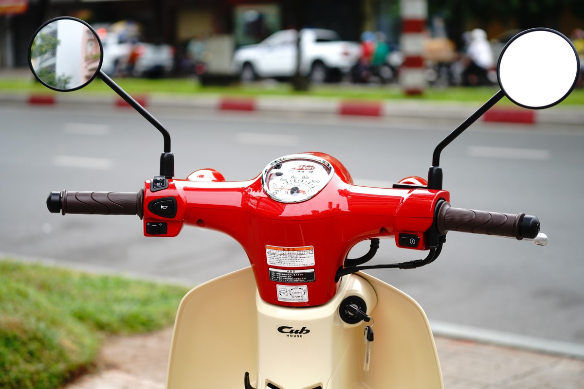Honda Super Cub 110ABS Hello Kitty Edition, Made In Japan tại An Giang