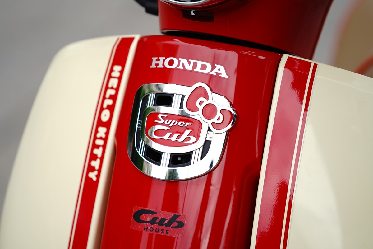 Honda Super Cub 110ABS Hello Kitty Edition, Made In Japan tại An Giang