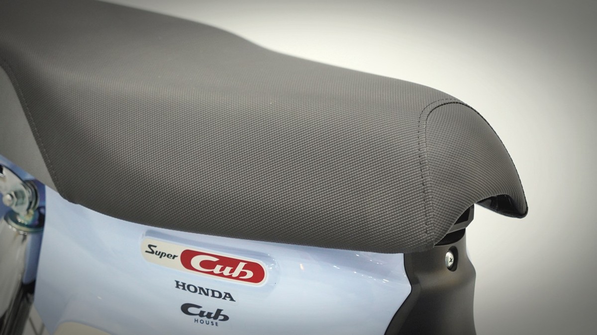 Honda Cub 110 Fujisan bản giới hạn tại An Giang - Thiết kế đậm chất Nhật Bản