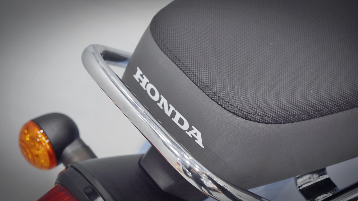 Honda Cub 110 Fujisan bản giới hạn tại An Giang - Thiết kế đậm chất Nhật Bản