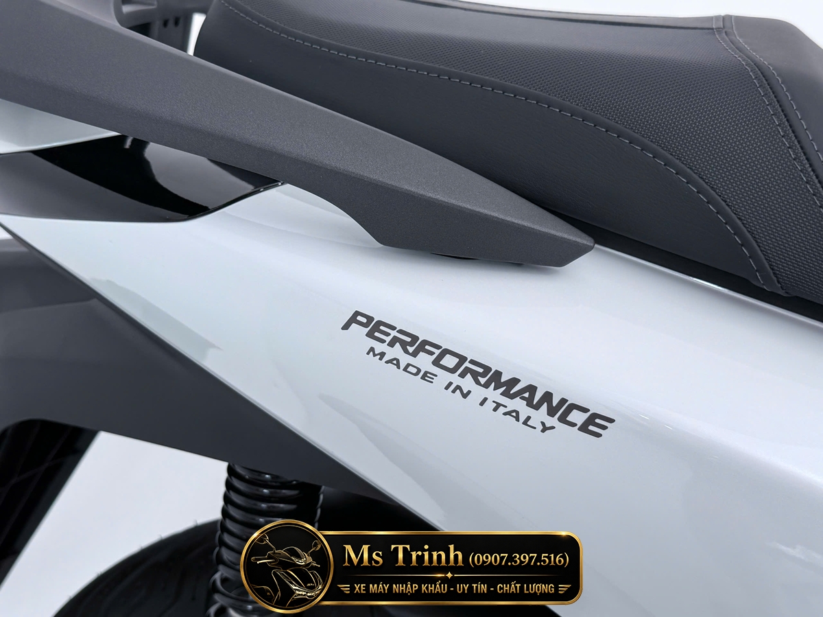 Honda SH150i Special Edition Standard nhập HMR Ý màu trắng tại An Giang: Giá trị nằm trong từng chi tiết nguyên bản
