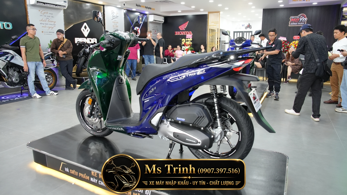 Honda SH150i Vetro Green - Sapphire tại An Giang: SH Ý Limited 200 xe