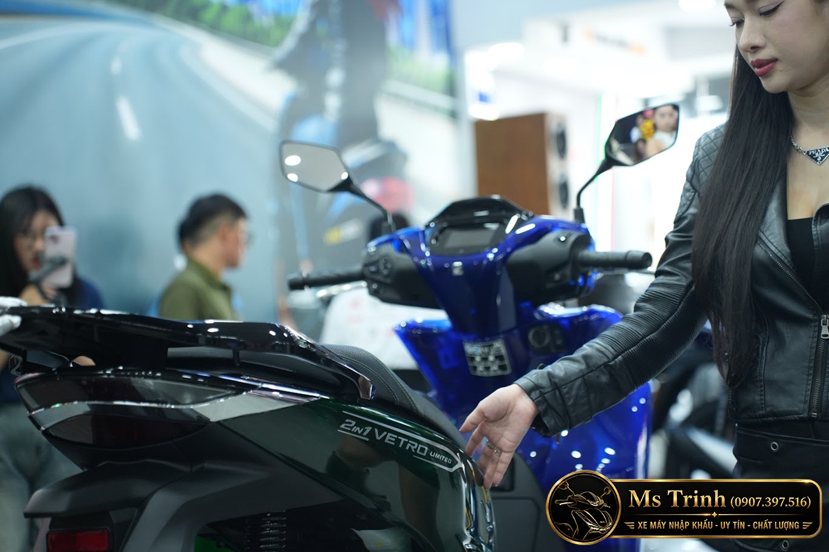 Honda SH150i Vetro Sapphire - Green tại An Giang: SH Ý 2 trong 1 giới hạn 200 xe