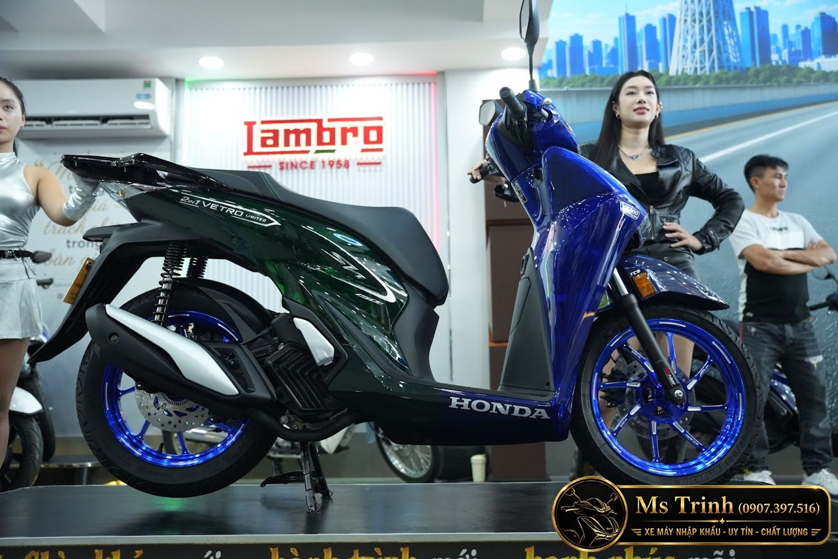 Honda SH150i Vetro Sapphire - Green tại An Giang: SH Ý 2 trong 1 giới hạn 200 xe