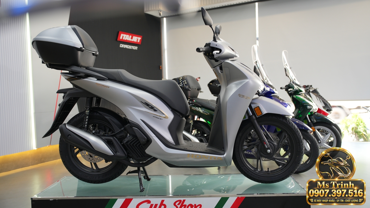 Honda SH150i Ý xám bạc 2027 tại An Giang - Nhập Ý, tem vàng sang trọng, giá tốt