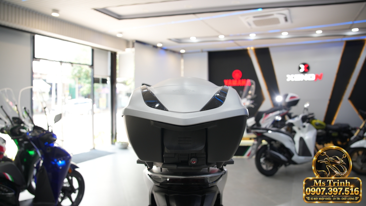 Honda SH150i Ý xám bạc 2027 tại An Giang - Nhập Ý, tem vàng sang trọng, giá tốt