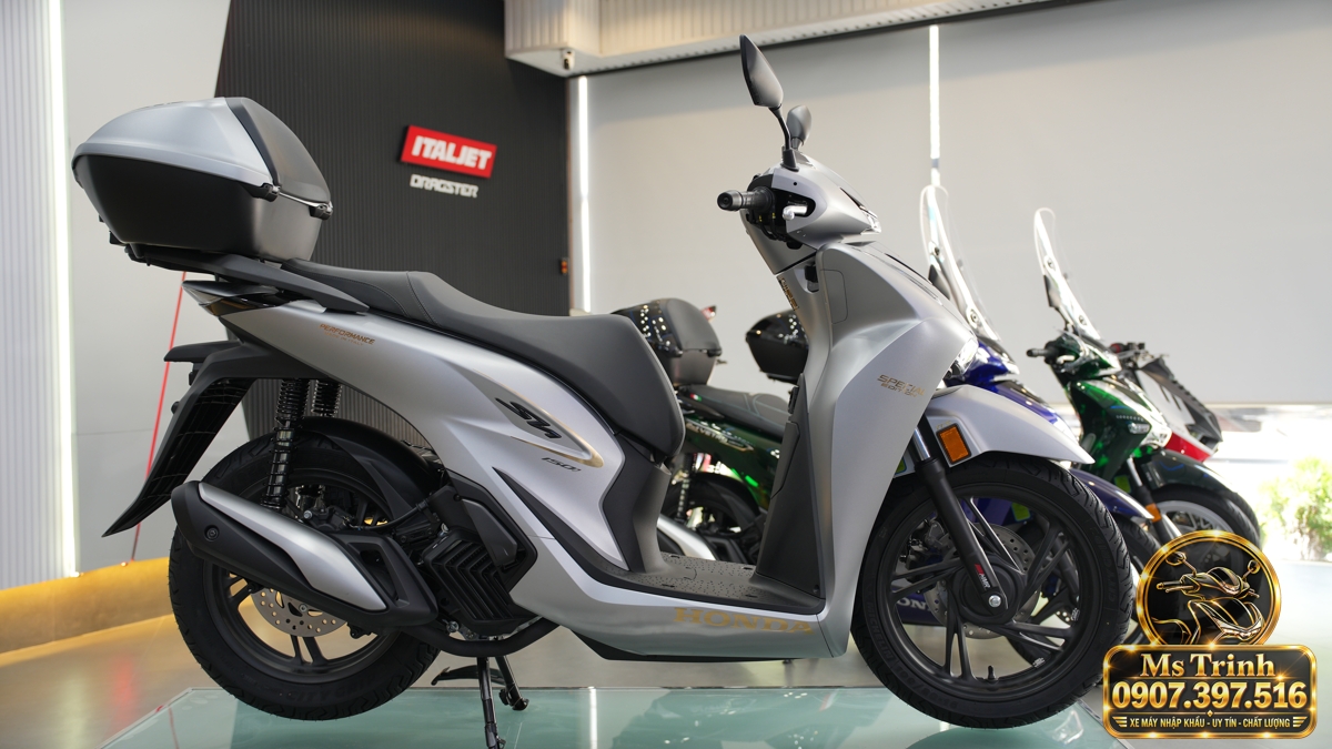 Honda SH150i Ý xám bạc 2027 tại An Giang - Nhập Ý, tem vàng sang trọng, giá tốt