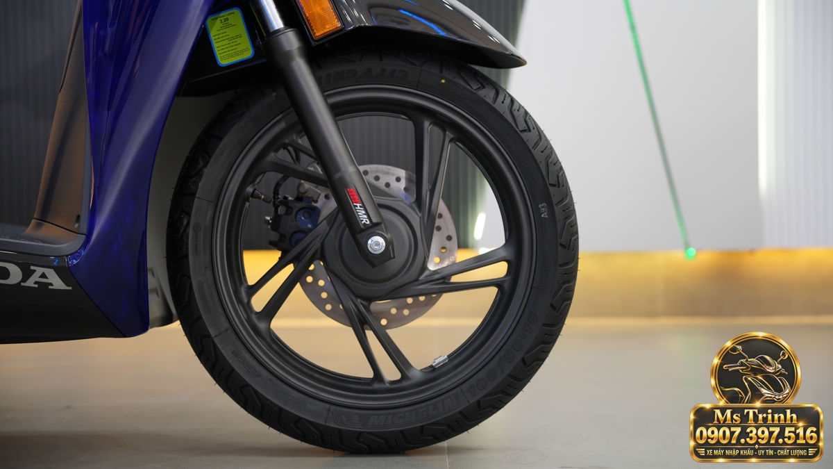 Honda SH150 Vetro Blue 2027 tại An Giang - Xanh Sapphire trong suốt, nhập Ý sang trọng