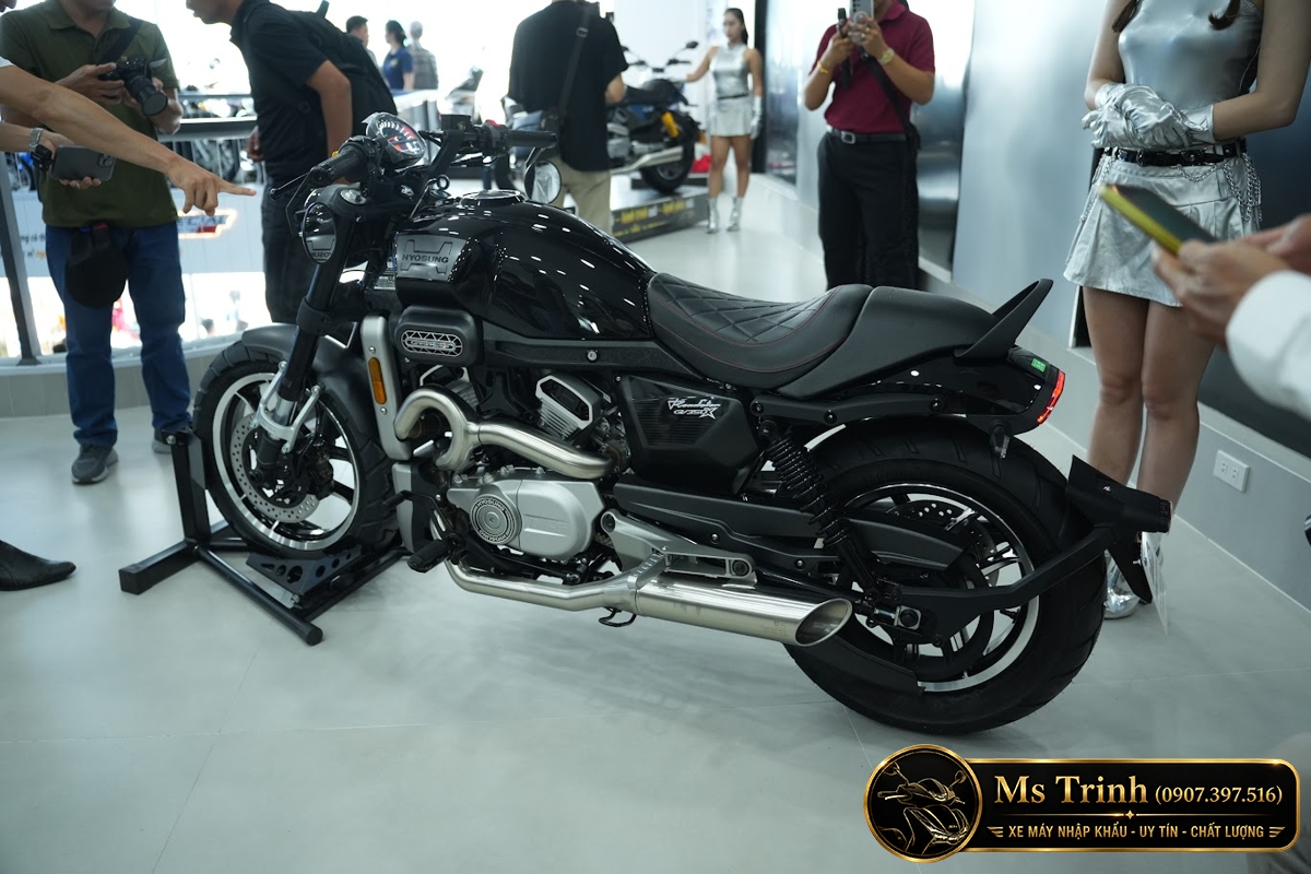 Hyosung GV350X tại An Giang - Cruiser 350cc Phong Cách Mỹ Cơ Bắp, Cá Tính