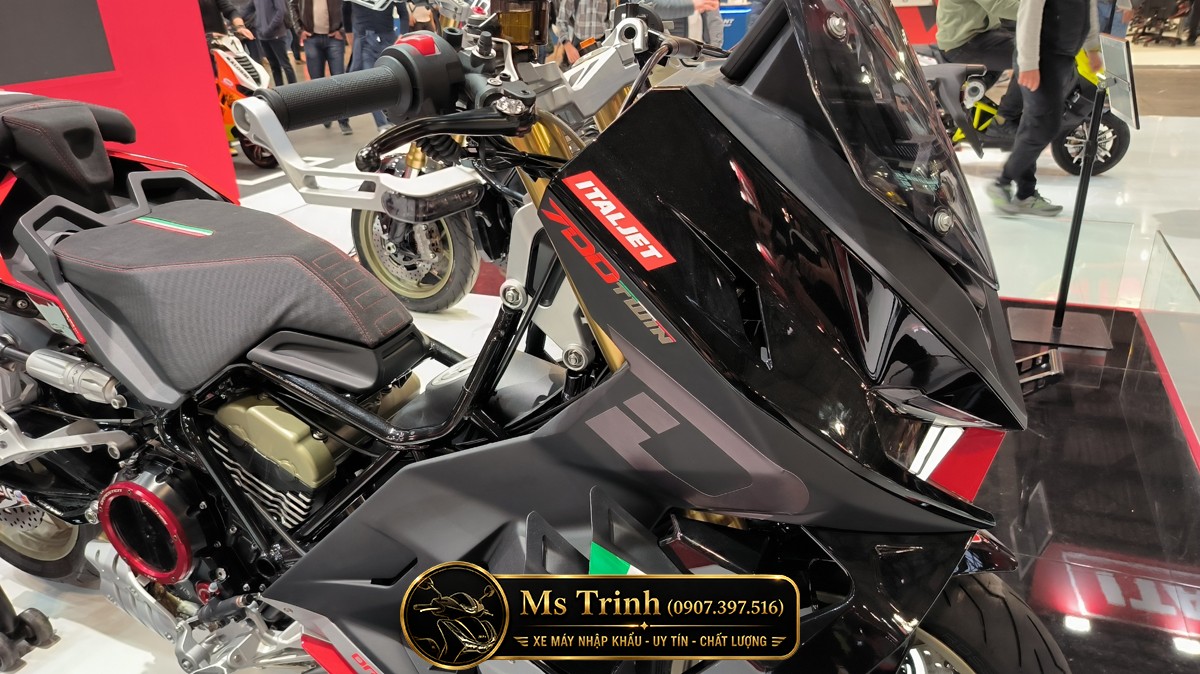Italjet 700 2026 Tại An Giang - Chiến Binh Chỉ 700 Xe Hyper Scooter Cực Hiếm hồ sơ hải quan, nhập chính ngạch