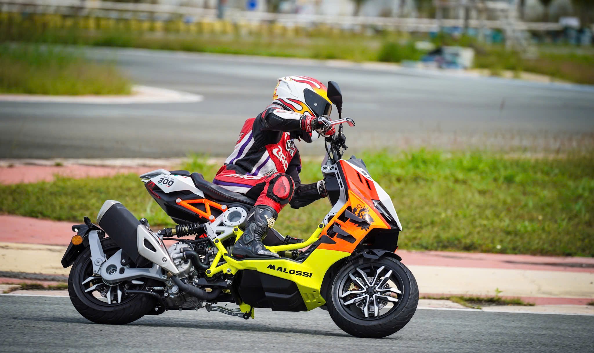 Italjet Dragster 300 Malossi, Xe Tay Ga Đua Nội Thành Thương Hiệu Italy tại An Giang