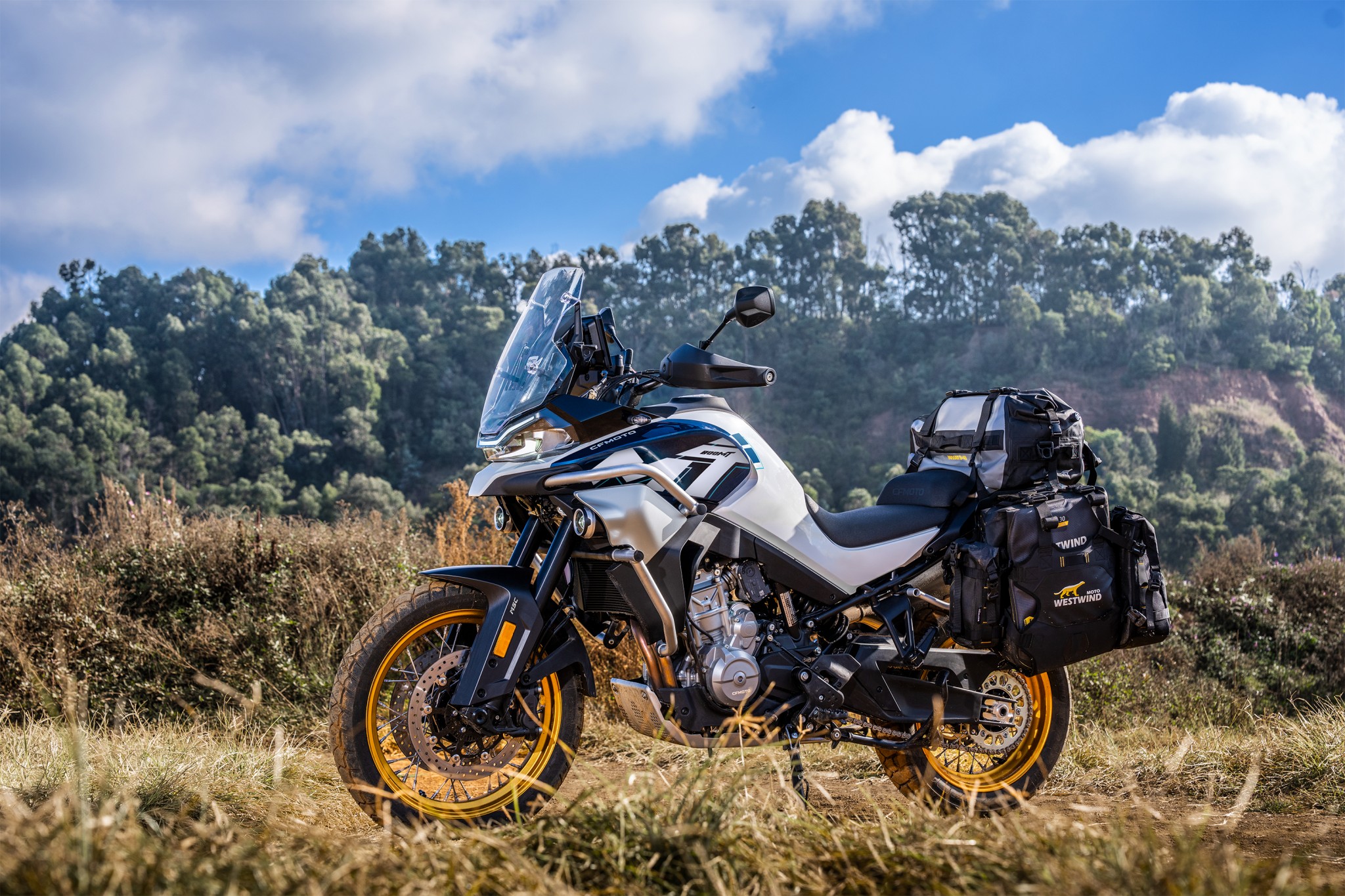 CF Moto 800MT Explorer 2025, ADV Cao Cấp Nhất, Chính Hãng, Giá Tốt tại An Giang