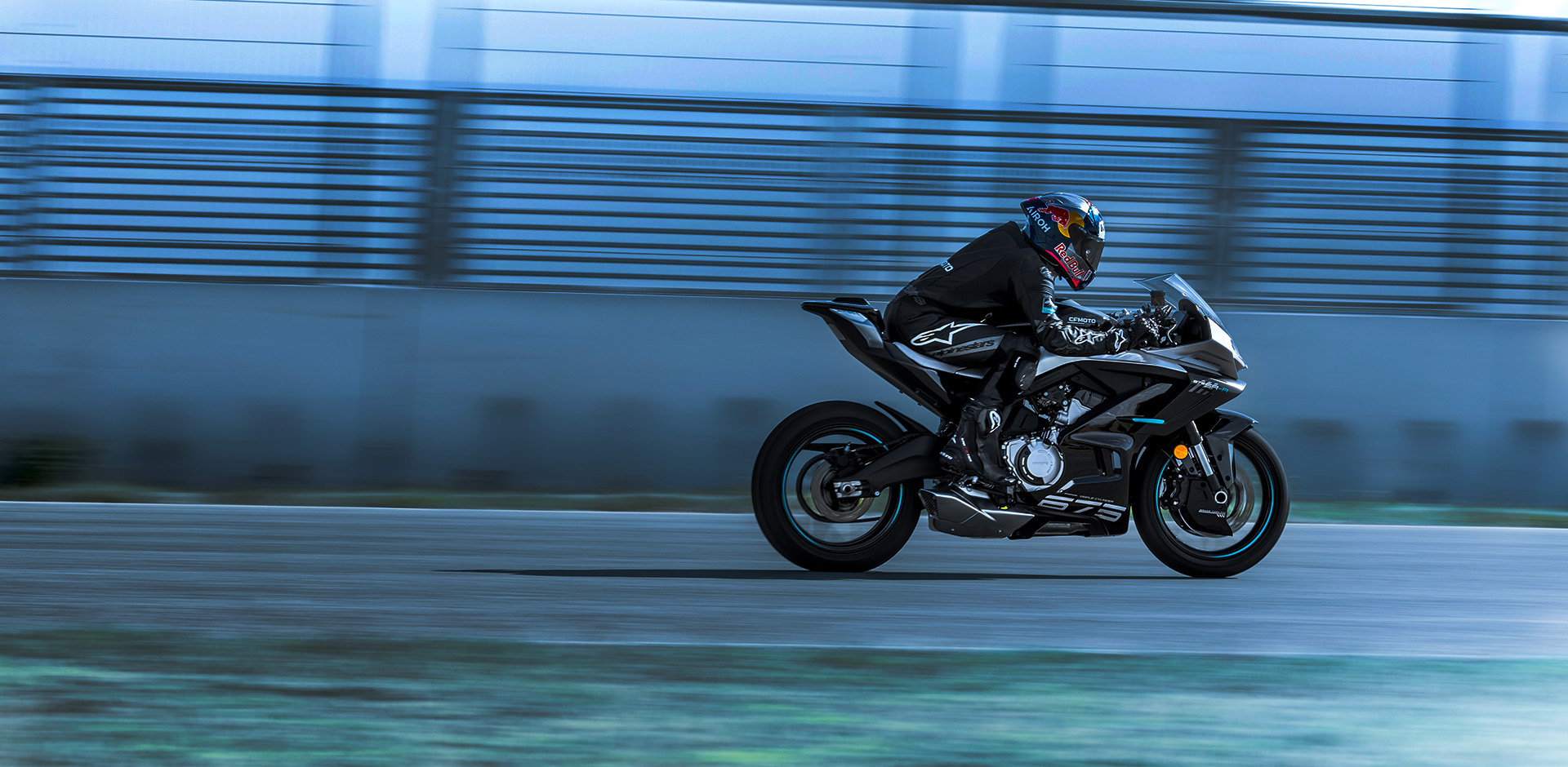CF Moto 675SR-R 2025 3 Xi Lanh Ngang, Siêu Thể Thao, Giá Rẻ tại An Giang