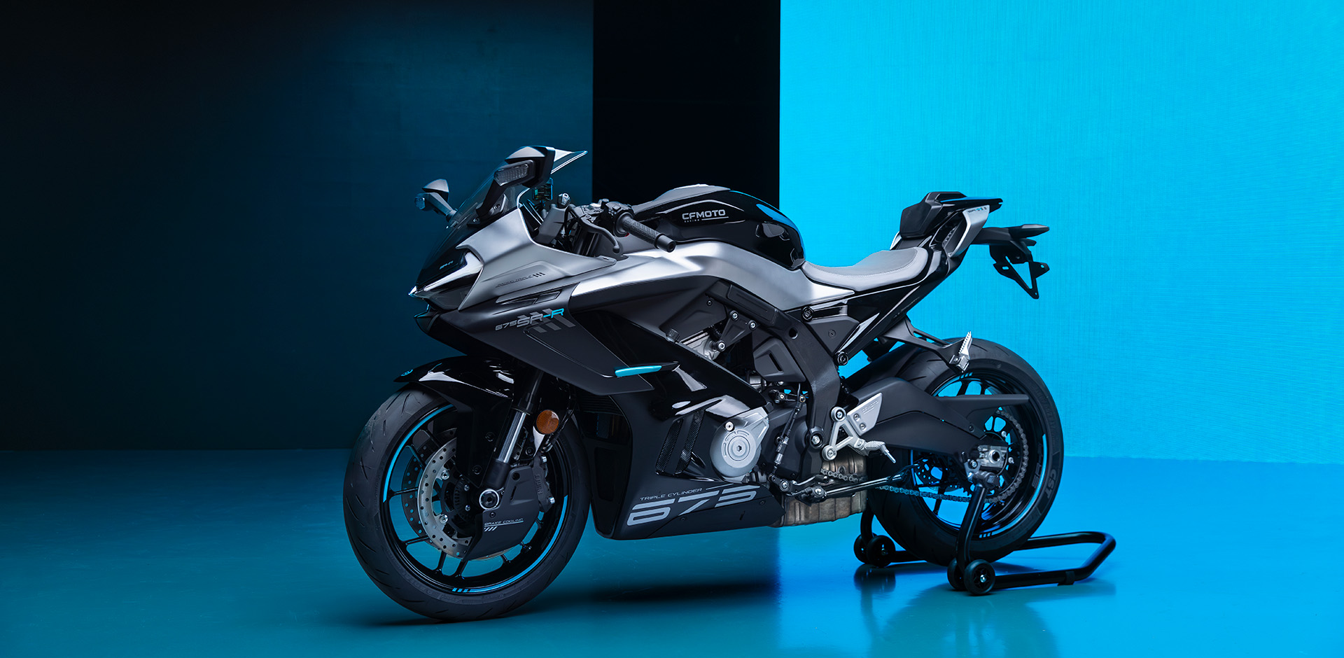 CF Moto 675SR-R 2025 3 Xi Lanh Ngang, Siêu Thể Thao, Giá Rẻ tại An Giang