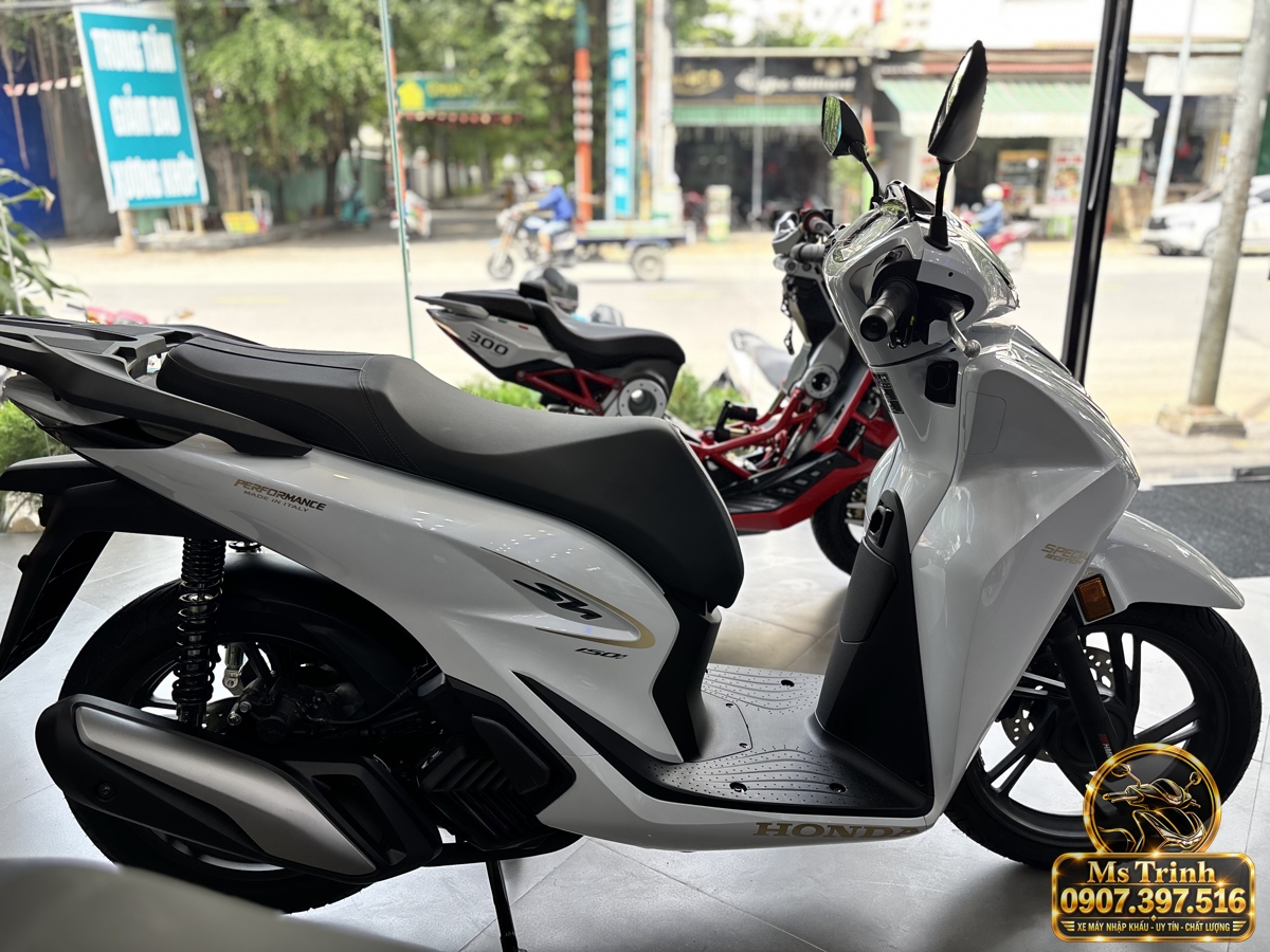 SH150i Ý 2027 màu trắng tại An Giang - Nhập khẩu nguyên chiếc, thiết kế sang trọng, giá tốt