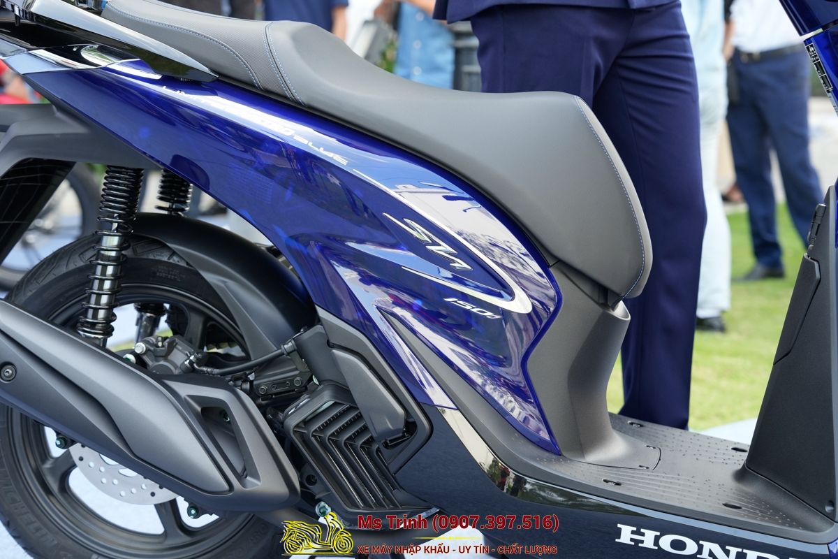 Honda SH150 Vetro Blue 2026 Limited Edition - Siêu phẩm SH Ý dàn áo xanh trong suốt cực hiếm tại An Giang