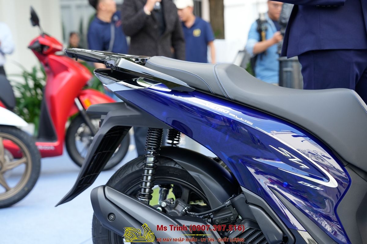 Honda SH150 Vetro Blue 2026 Limited Edition - Siêu phẩm SH Ý dàn áo xanh trong suốt cực hiếm tại An Giang