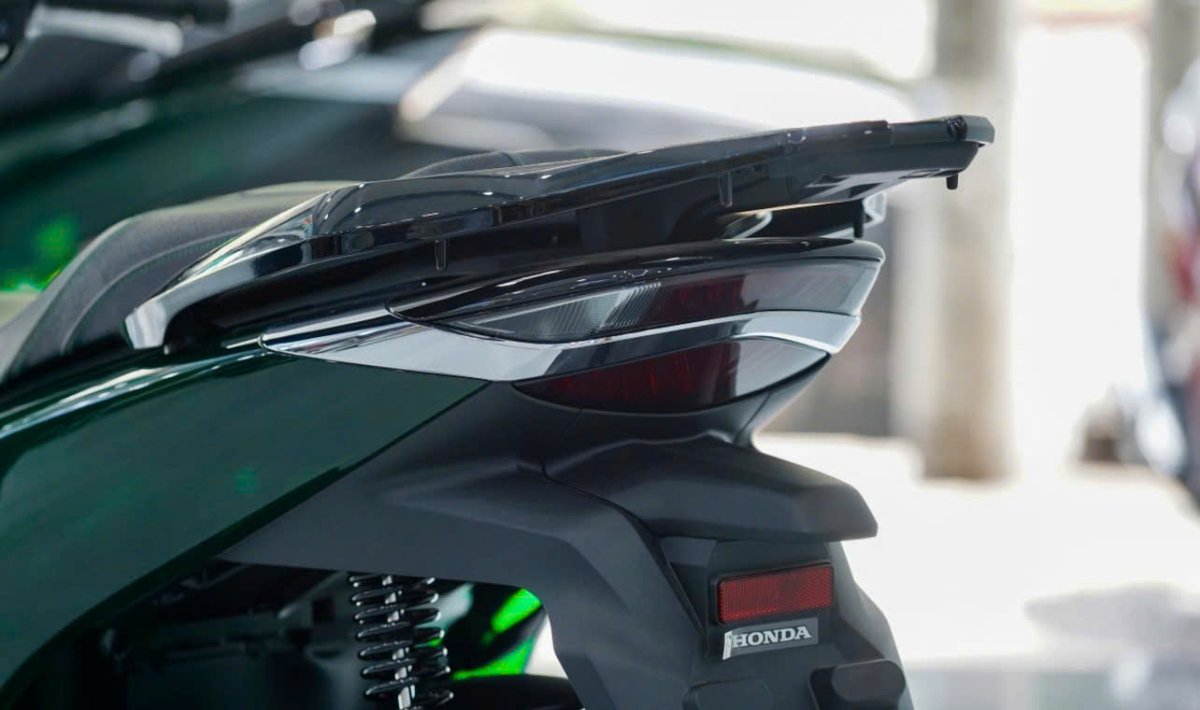 Honda SH150i Vetro 2025, Made In Italy, Nhập Chính Hãng Từ Ý tại An Giang