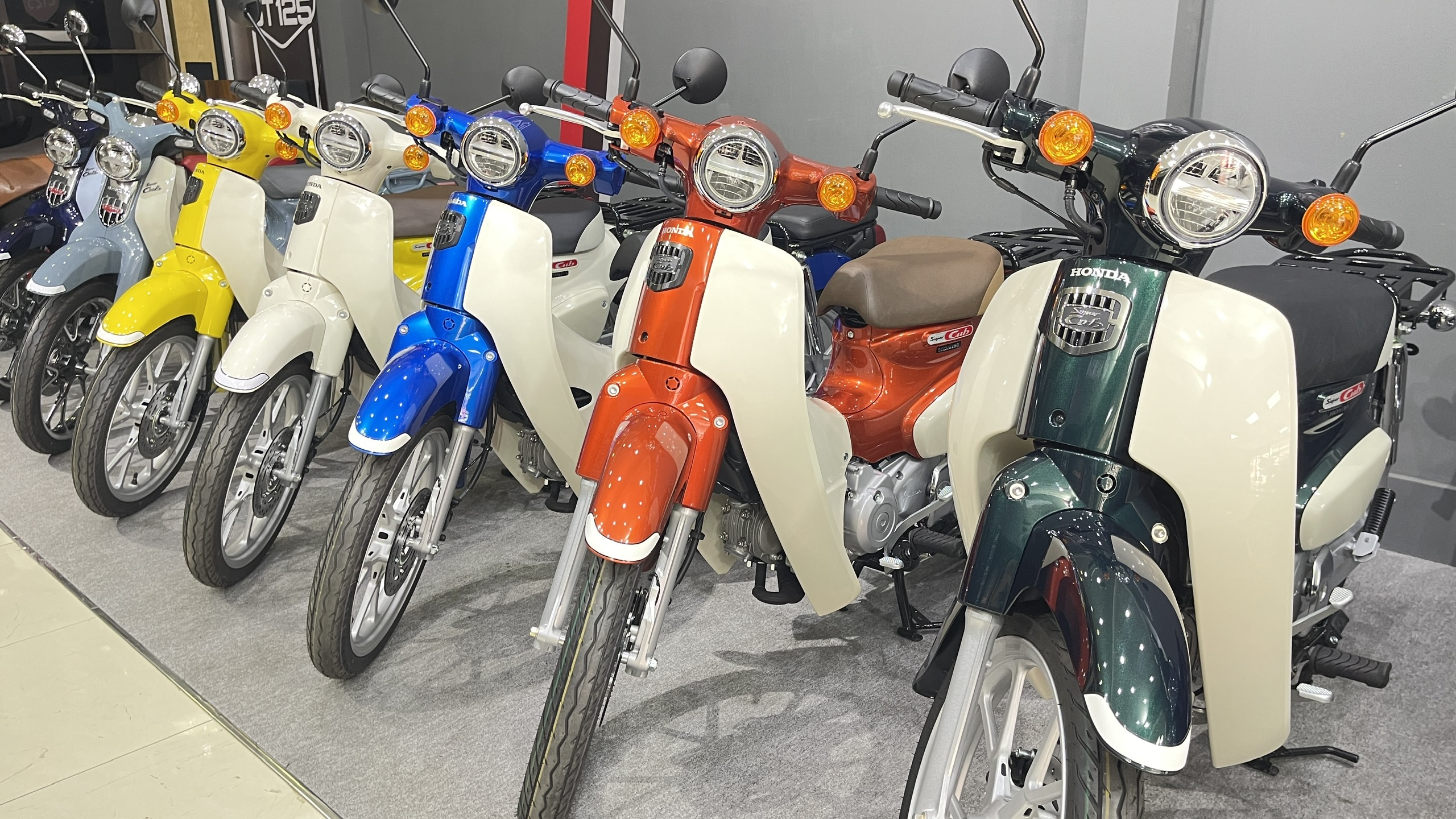 Honda Super Cub 110 ABS, Made In Japan, NK Chính Hãng, Hiếm tại An Giang