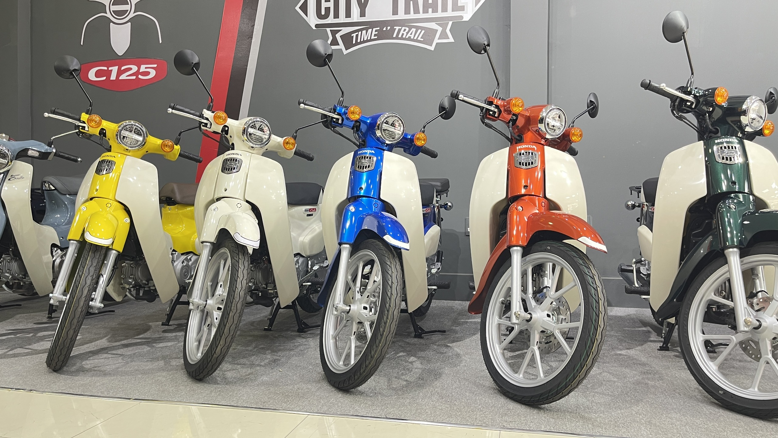 Honda Super Cub 110 ABS, Made In Japan, NK Chính Hãng, Hiếm tại An Giang