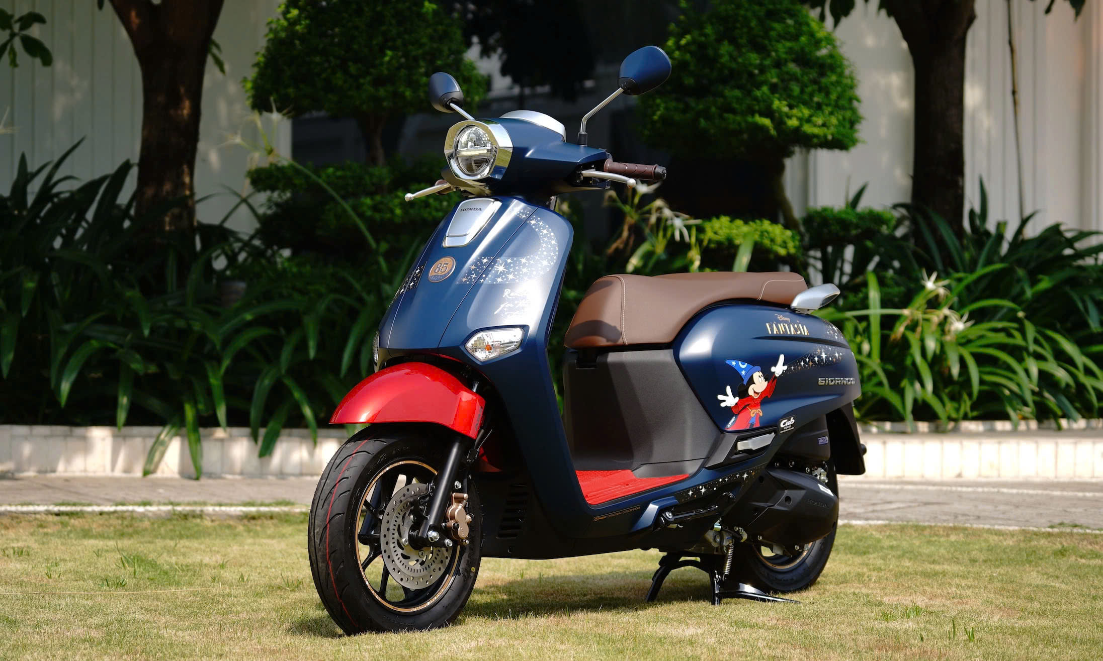 Honda Giorno+ Disney Fantasia 85, Bản Giới Hạn 2.000 xe tại An Giang
