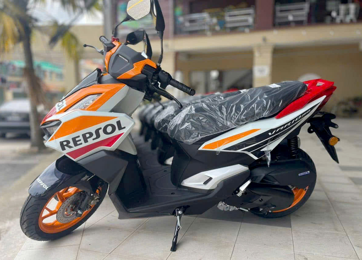 Honda Vario160 Repsol Edition, Giới hạn 2.000 xe, NK Malaysia tại An Giang