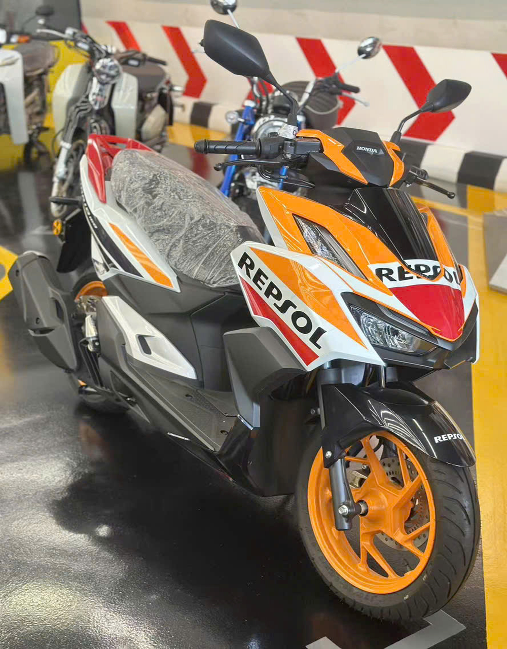 Honda Vario160 Repsol Edition, Giới hạn 2.000 xe, NK Malaysia tại An Giang
